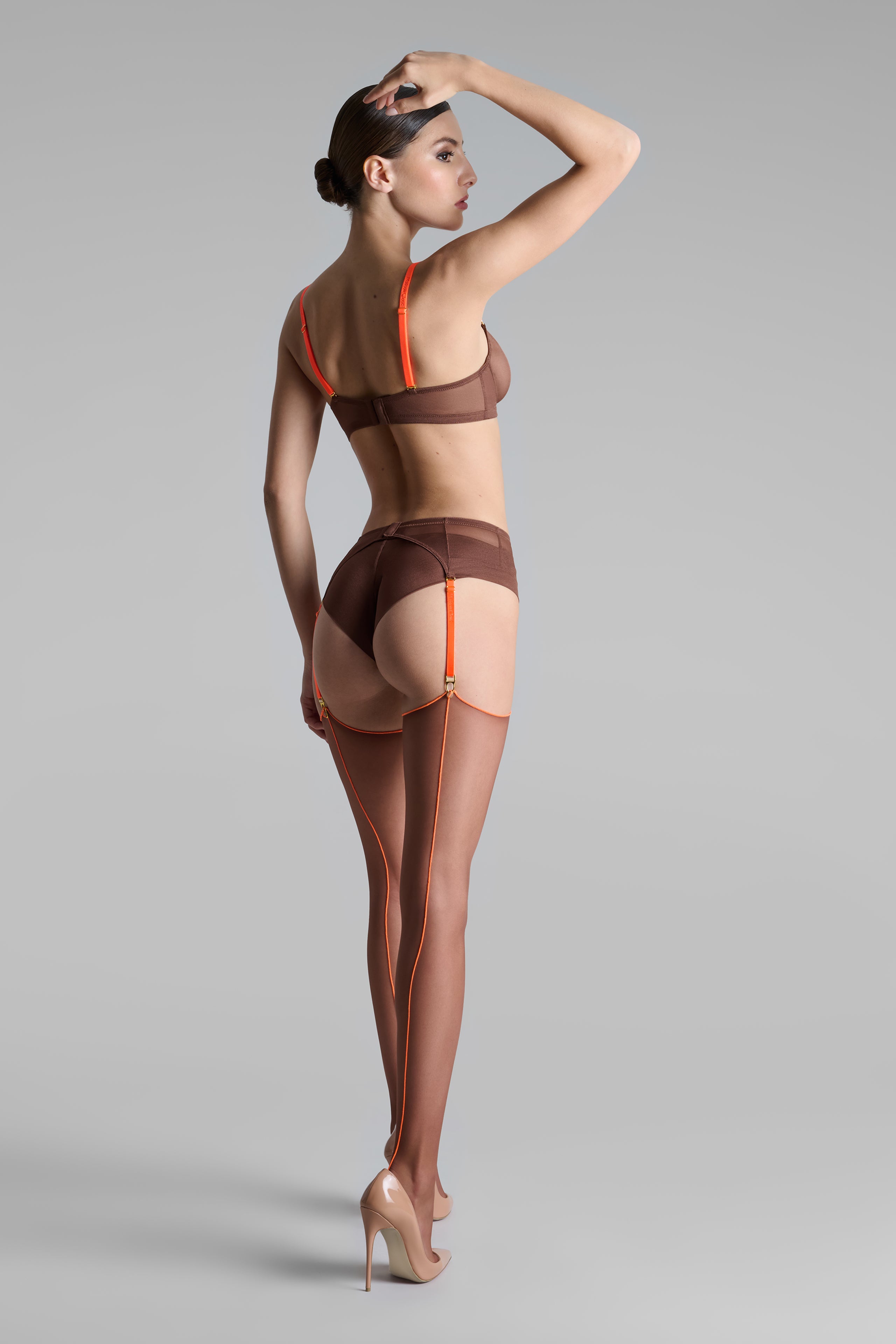 Cut and curled neon seamed stockings 20D - LEGWEAR