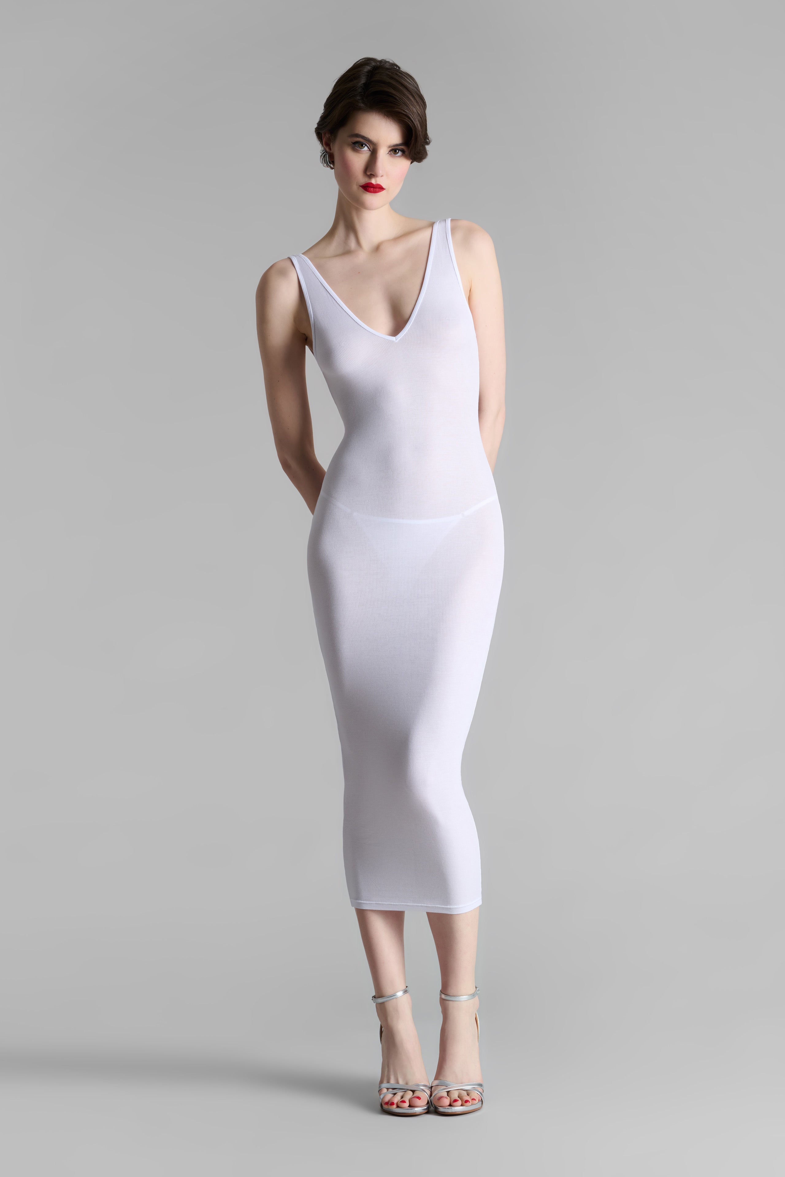 Rückenfreies langes Kleid - La Femme Amazone