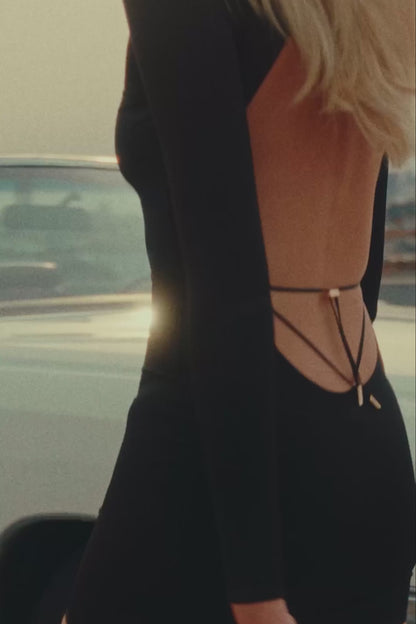 Short open back dress with long sleeves - French Kiss