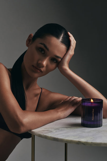 Scented Candle notes of Precious Wood - Inspiration Divine