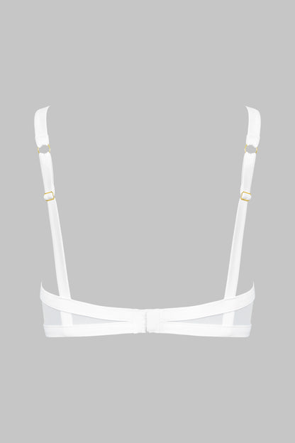 naked-breast-bra-pure-tentation-white